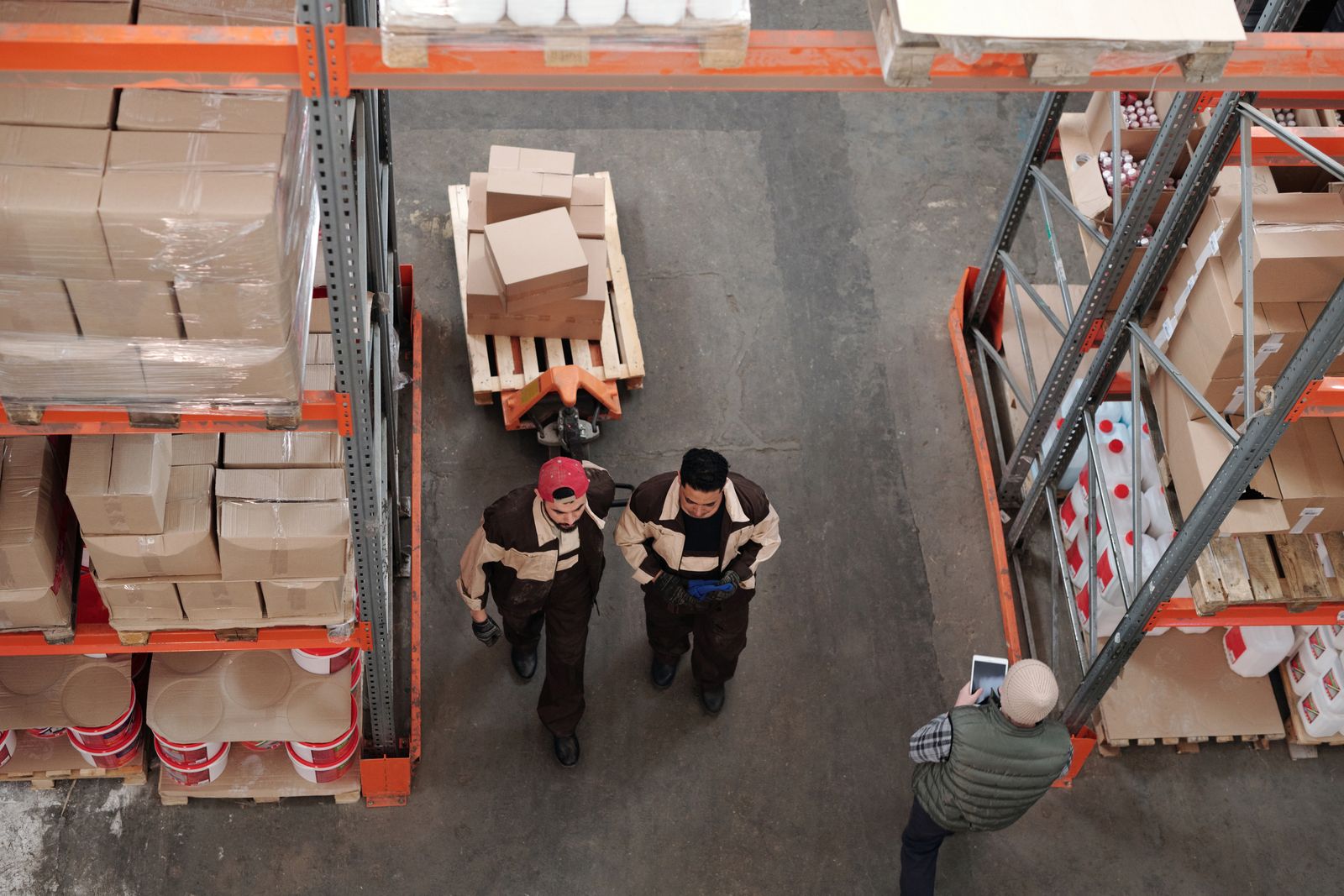 Operación de almacén y control de inventarios